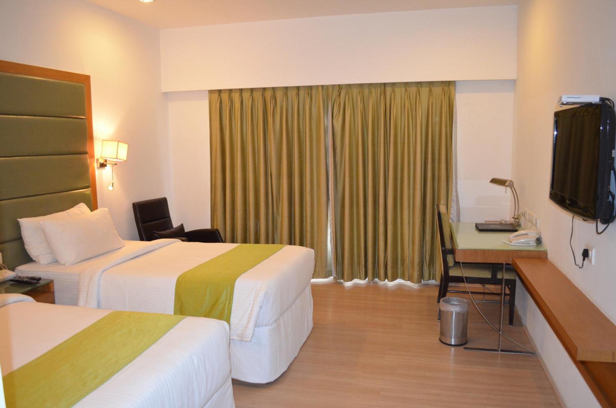 Peerless Hotel Hyderabad Eksteriør billede