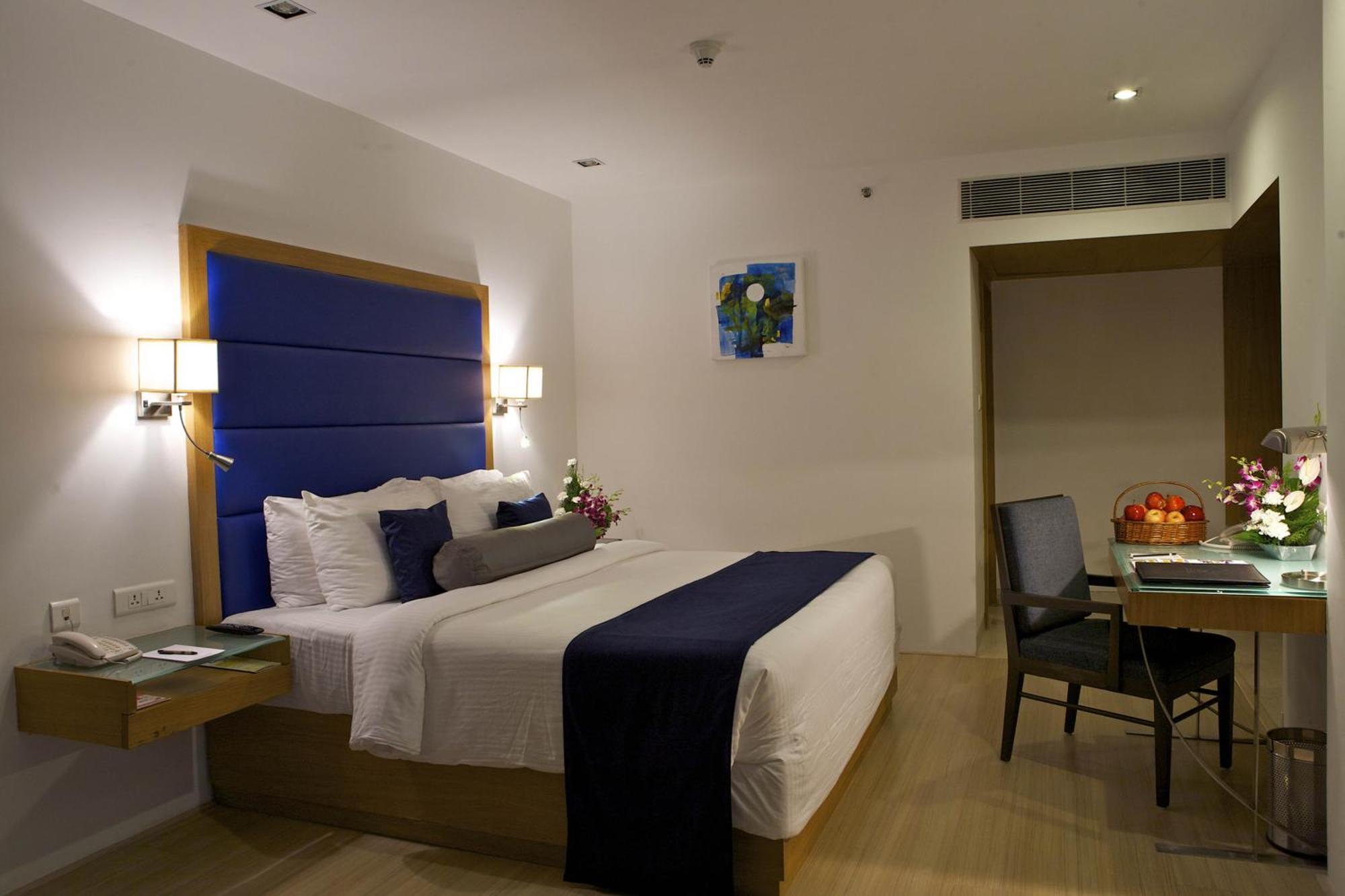Peerless Hotel Hyderabad Eksteriør billede