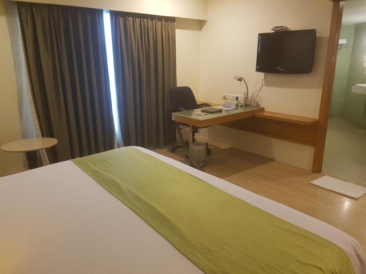 Peerless Hotel Hyderabad Eksteriør billede