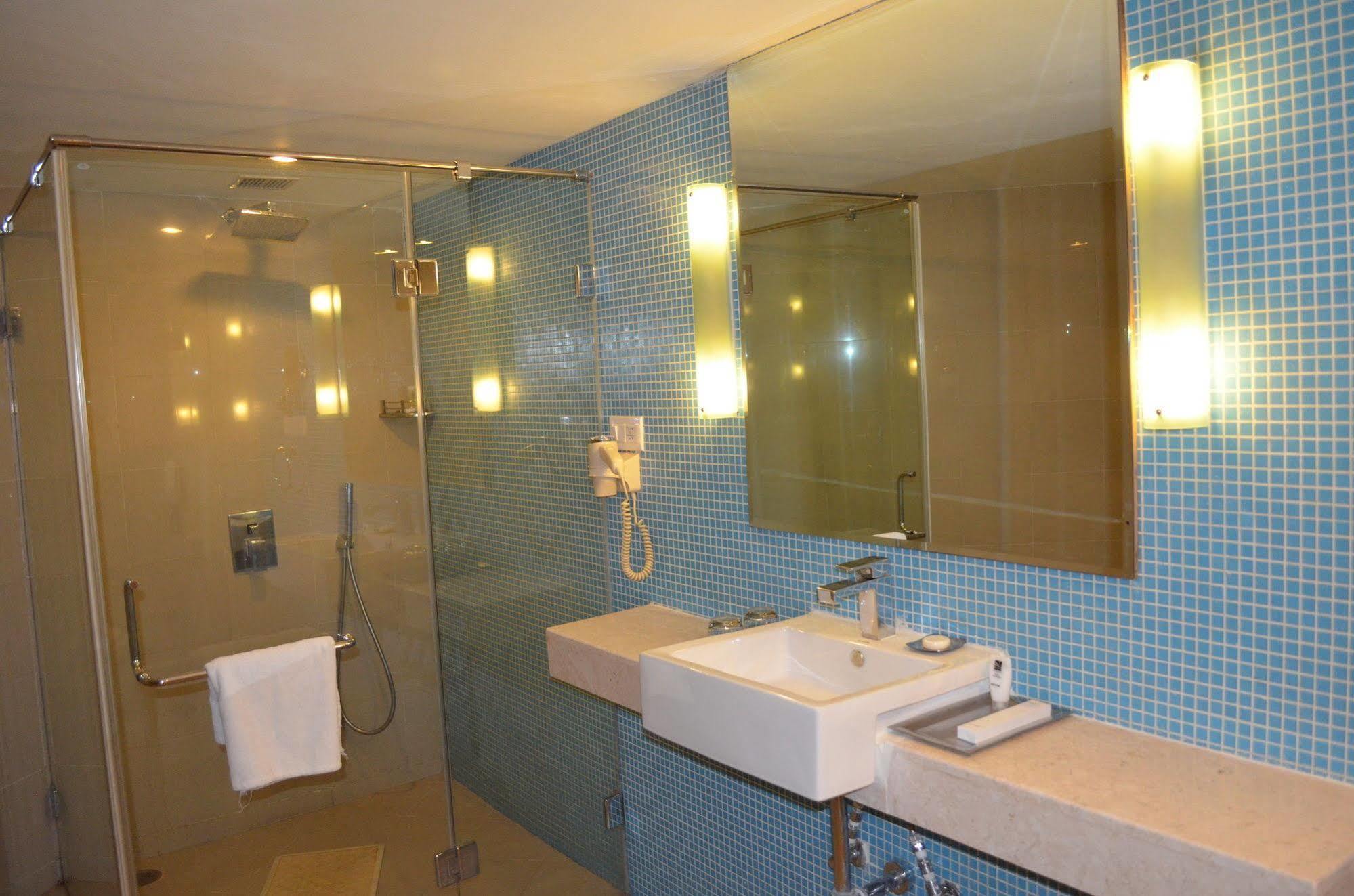 Peerless Hotel Hyderabad Eksteriør billede